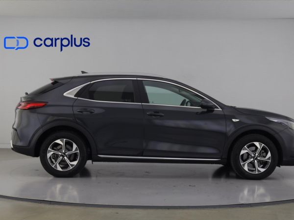 kia-xceed-2024-gasolina-998cc