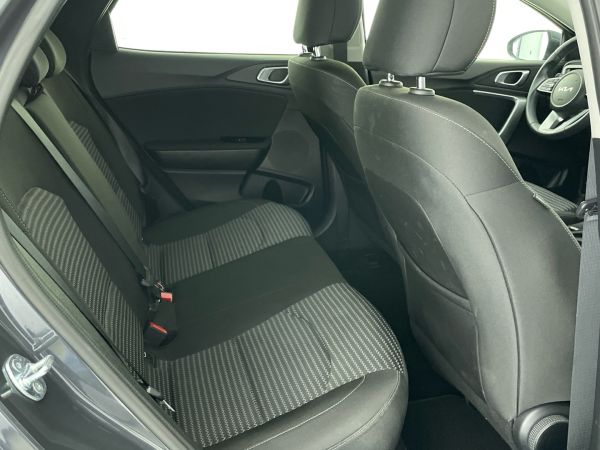kia-xceed-2024-gasolina-998cc