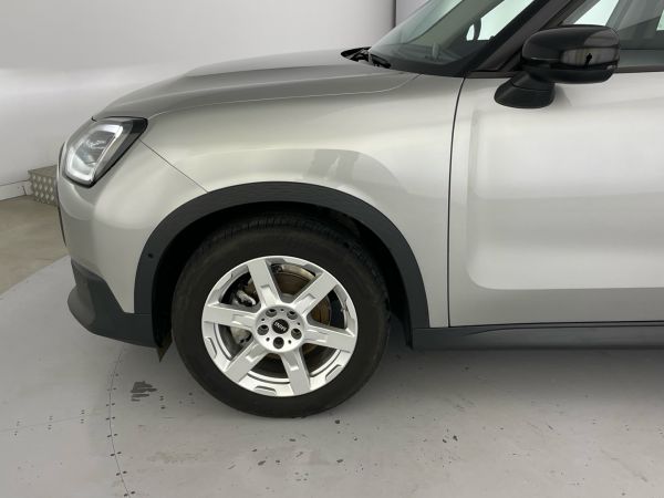 mini-countryman-2025-diesel-1995cc