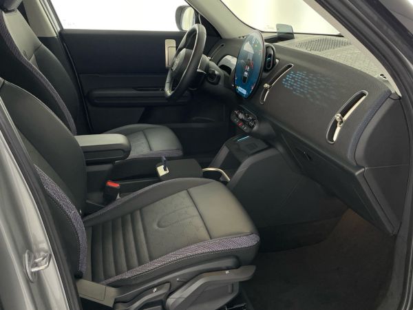 mini-countryman-2025-diesel-1995cc