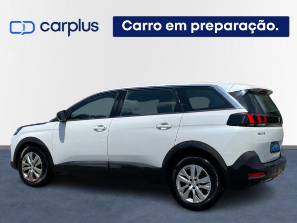 peugeot-5008-2023-gasolina-1199cc