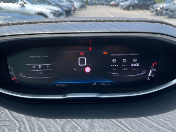 peugeot-5008-2023-gasolina-1199cc