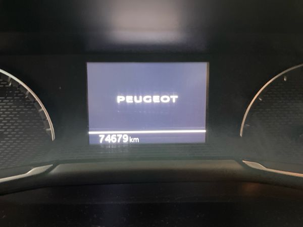 peugeot-208-2020-gasolina-1199cc