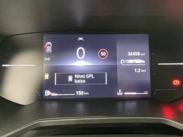 renault-clio-2024-gpl-999cc