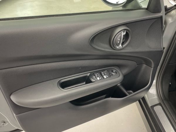 mini-clubman-2018-diesel-1496cc