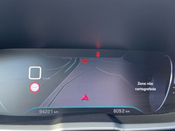 peugeot-3008-2018-diesel-1499cc