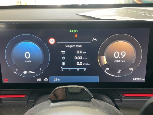hyundai-kauai-2025-gasolina-998cc
