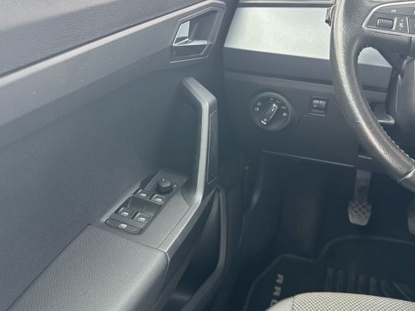 seat-arona-2021-gasolina-999cc