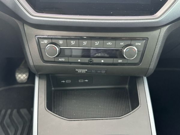 seat-arona-2021-gasolina-999cc