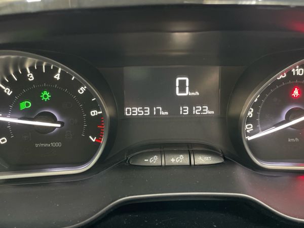 peugeot-2008-2019-gasolina-1199cc