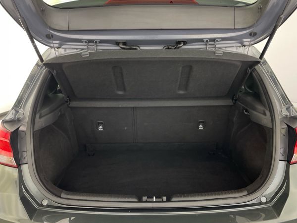 hyundai-i30-2022-gasolina-998cc