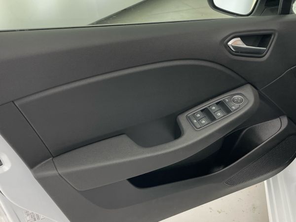 renault-clio-2024-gpl-999cc