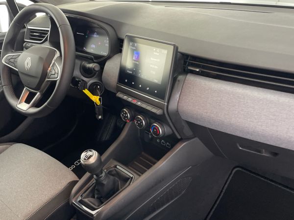 renault-clio-2024-gpl-999cc