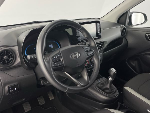 hyundai-i10-2023-gasolina-998cc