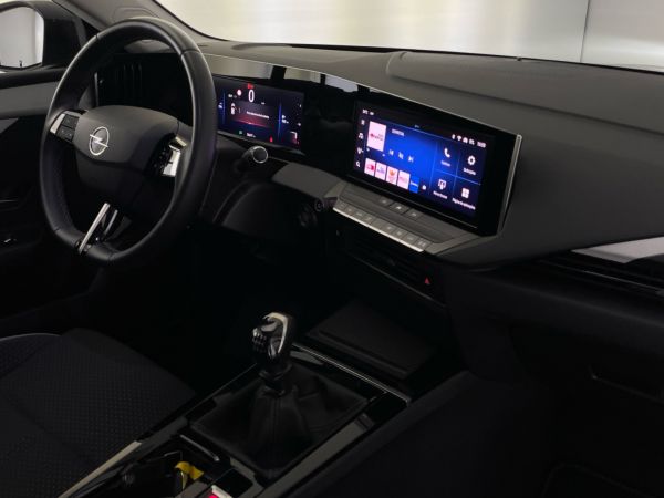 opel-astra-2023-gasolina-1199cc