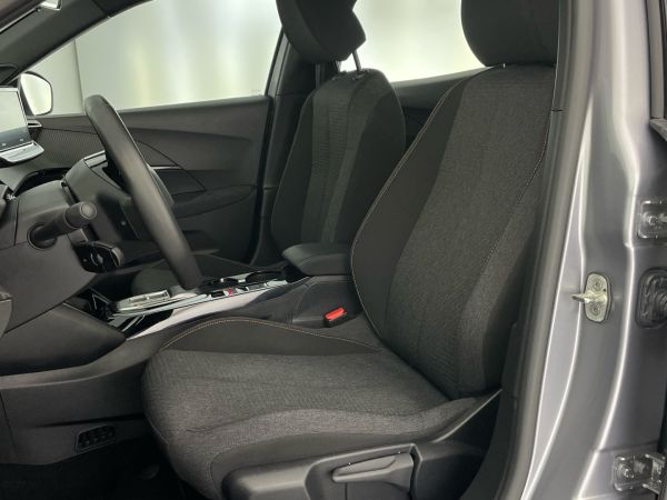 peugeot-2008-2025-eletrico-0cc