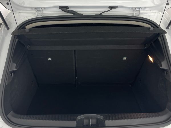 renault-clio-2024-gpl-999cc