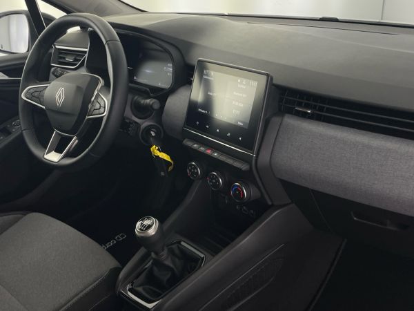 renault-clio-2024-gpl-999cc
