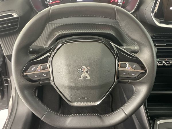 peugeot-208-2022-gasolina-1199cc