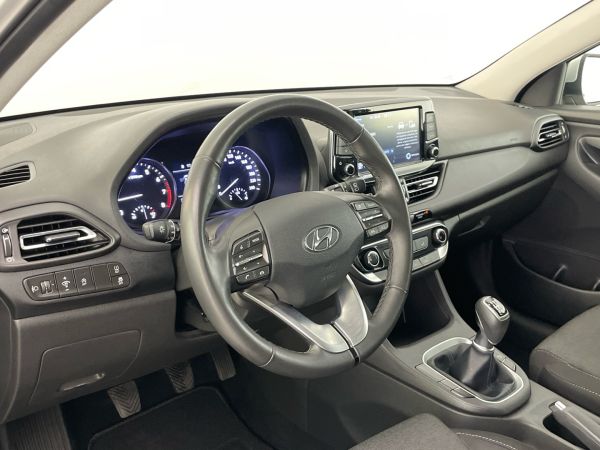 hyundai-i30-2021-gasolina-998cc