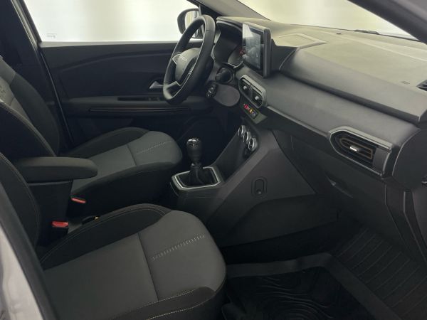 dacia-sandero-2024-gpl-999cc