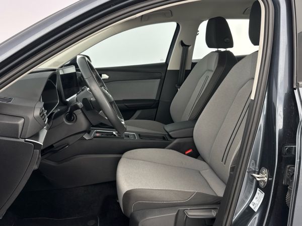 seat-leon-2025-hibrido-1498cc