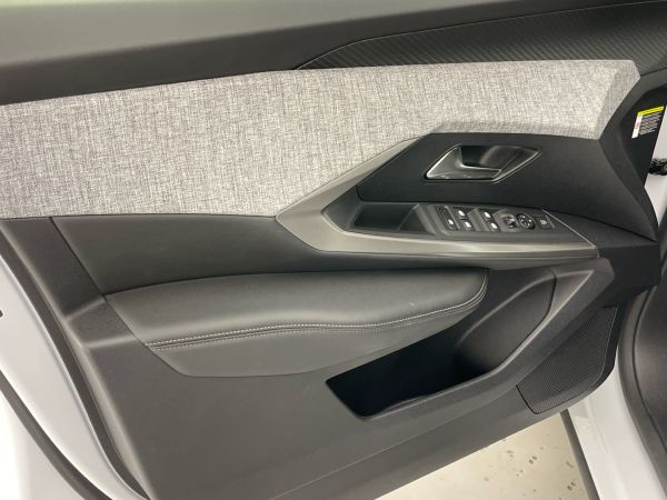 peugeot-3008-2025-gasolina-1199cc