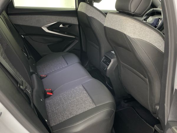peugeot-3008-2025-gasolina-1199cc