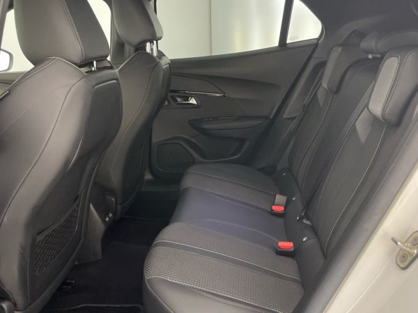 peugeot-2008-2021-gasolina-1199cc
