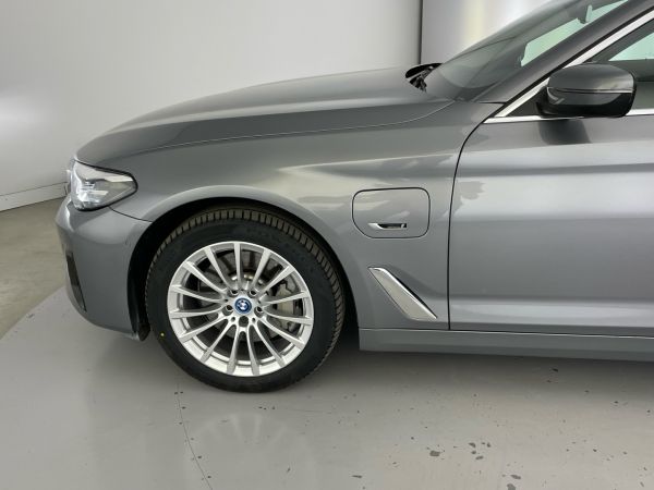 bmw-serie-5-2023-hibrido-1998cc