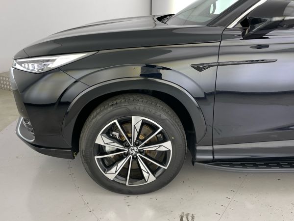 mg-hs-2025-hibrido-1490cc