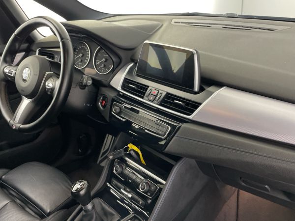 bmw-serie-2-2017-diesel-1496cc