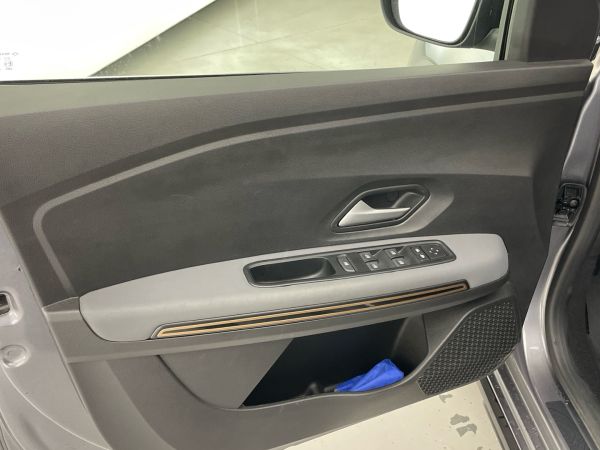 dacia-sandero-2025-gpl-999cc