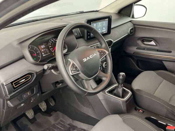 dacia-sandero-2025-gpl-999cc