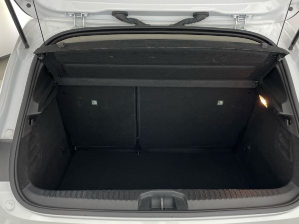 renault-clio-2024-gpl-999cc