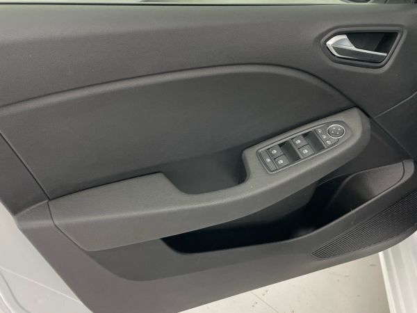 renault-clio-2024-gpl-999cc