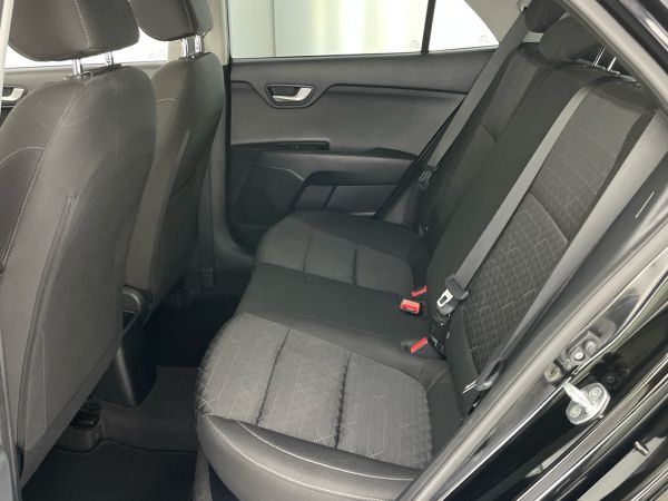 kia-rio-2021-gasolina-1197cc
