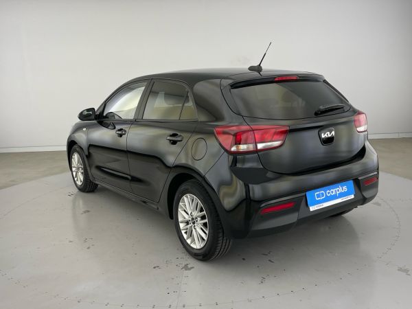 kia-rio-2021-gasolina-1197cc