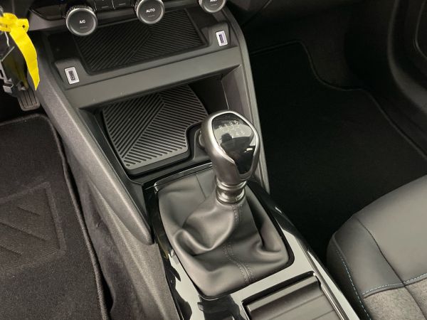 citroen-c4-2023-gasolina-1199cc