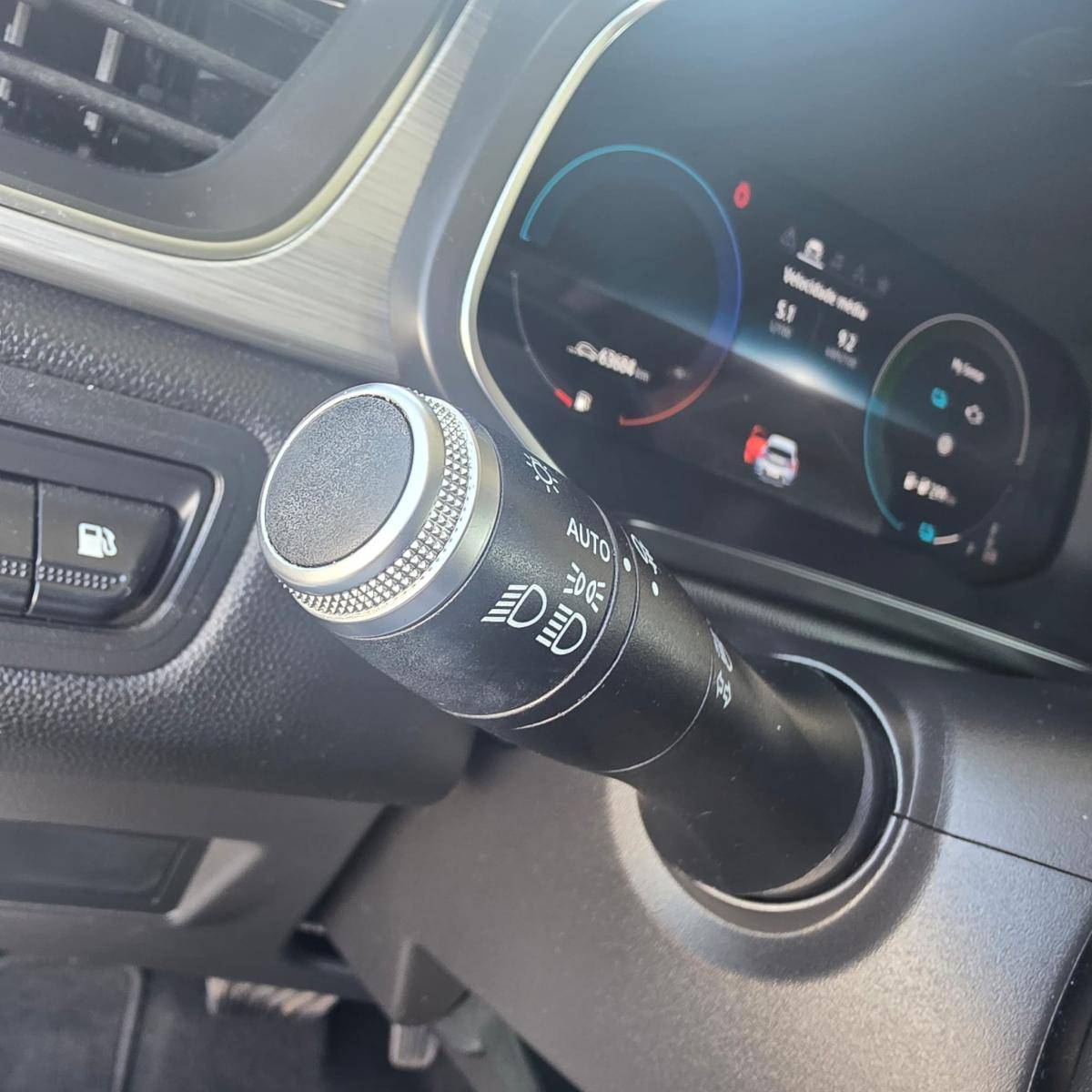 renault-captur-2021-hibrido-a-gasolina-1598cc