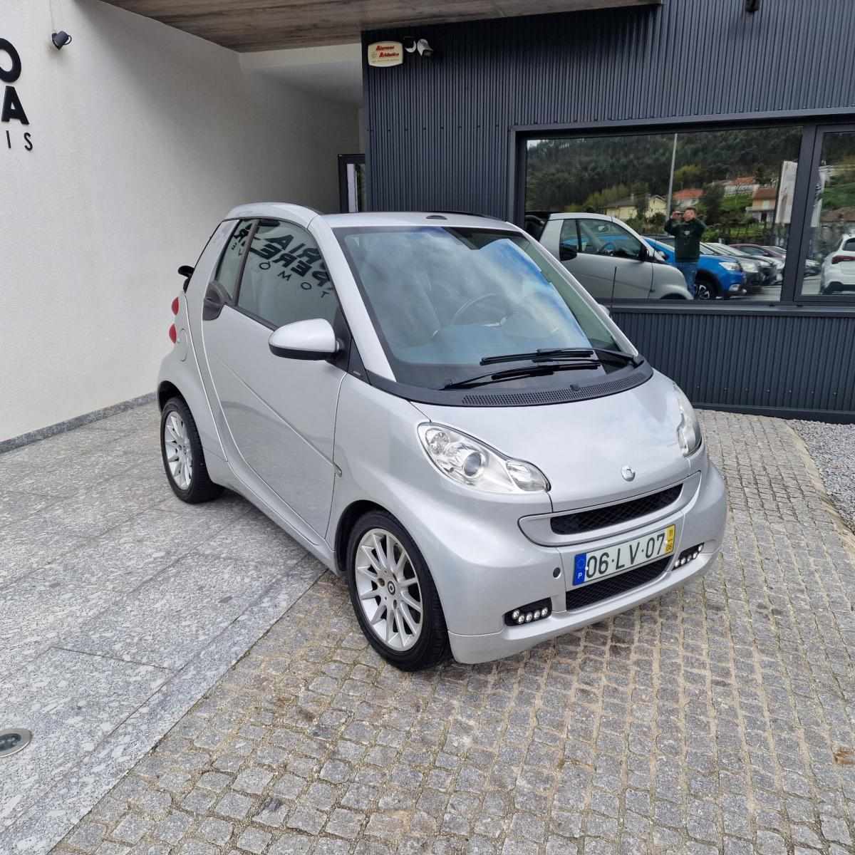 smart-fortwo-2011-gasolina-999cc