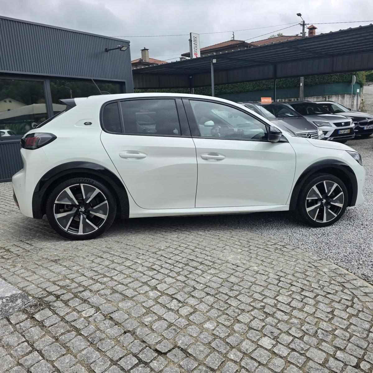 peugeot-208-2020-eletrico-0cc