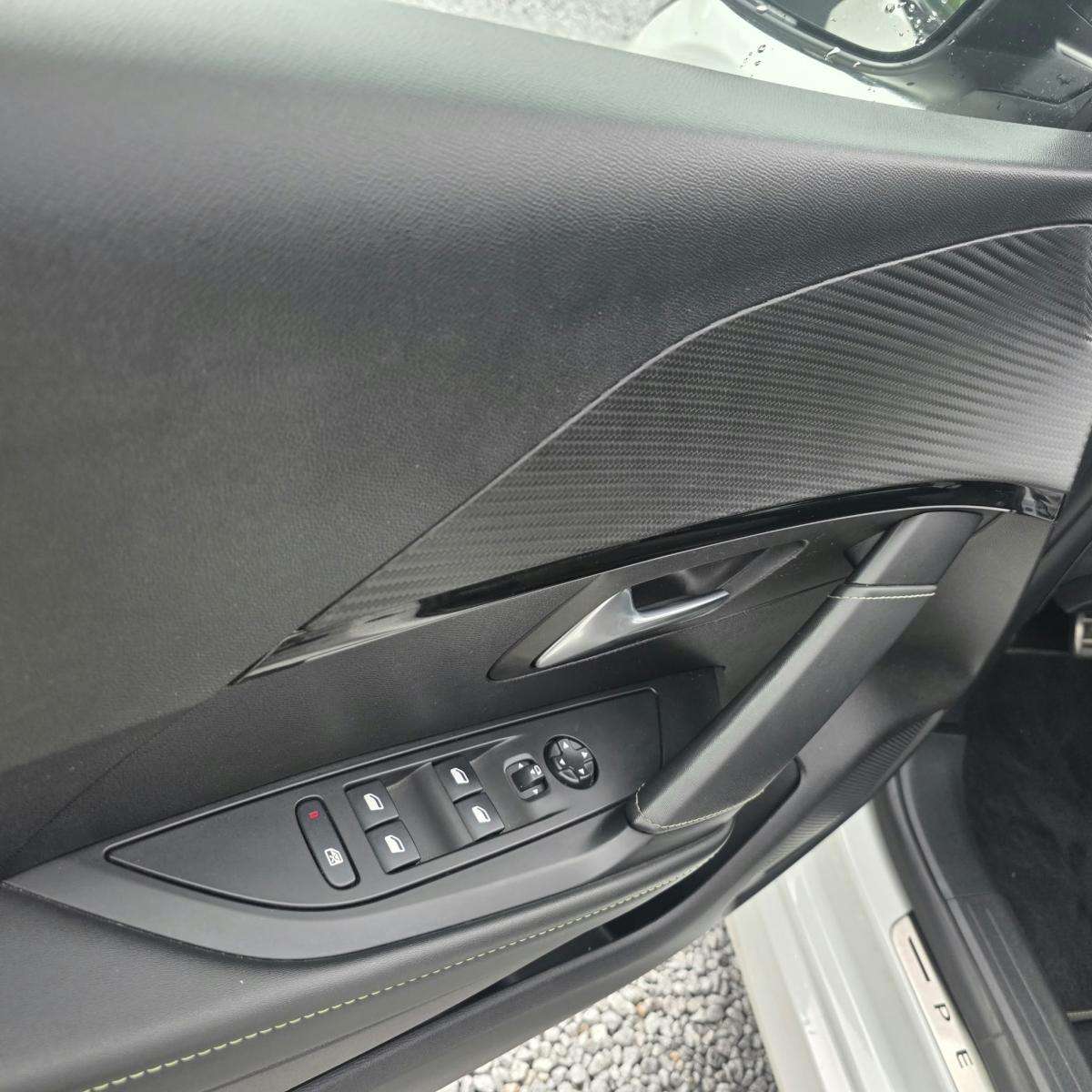 peugeot-208-2020-eletrico-0cc