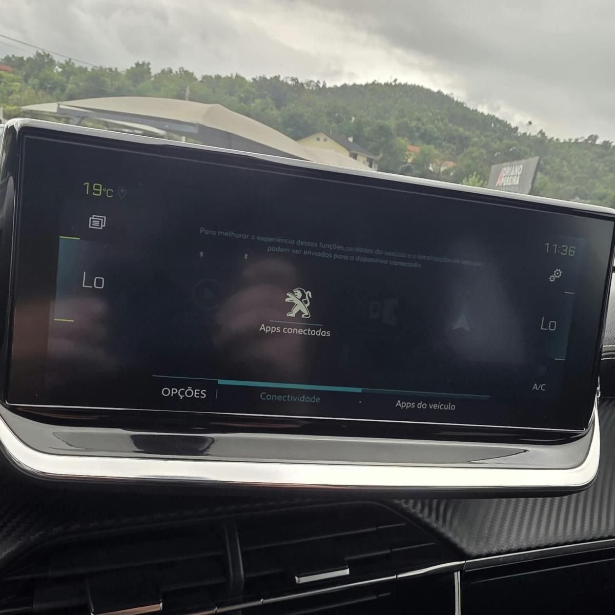 peugeot-208-2020-eletrico-0cc