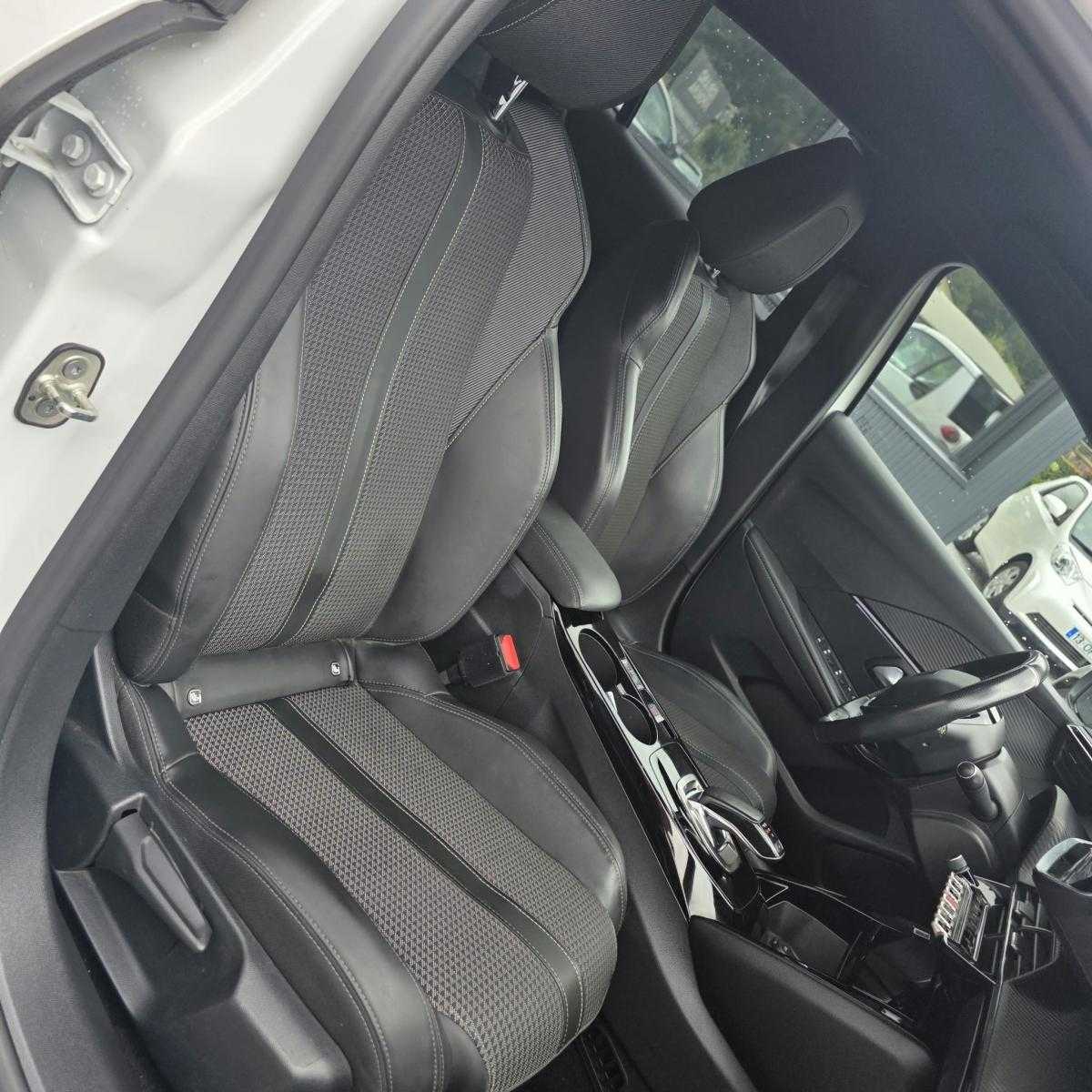 peugeot-208-2020-eletrico-0cc