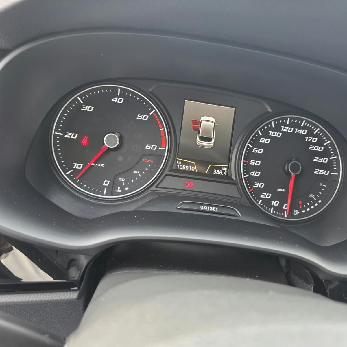 seat-ateca-2018-diesel-1598cc