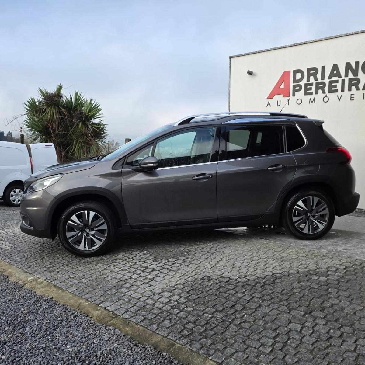 peugeot-2008-2016-gasolina-1199cc