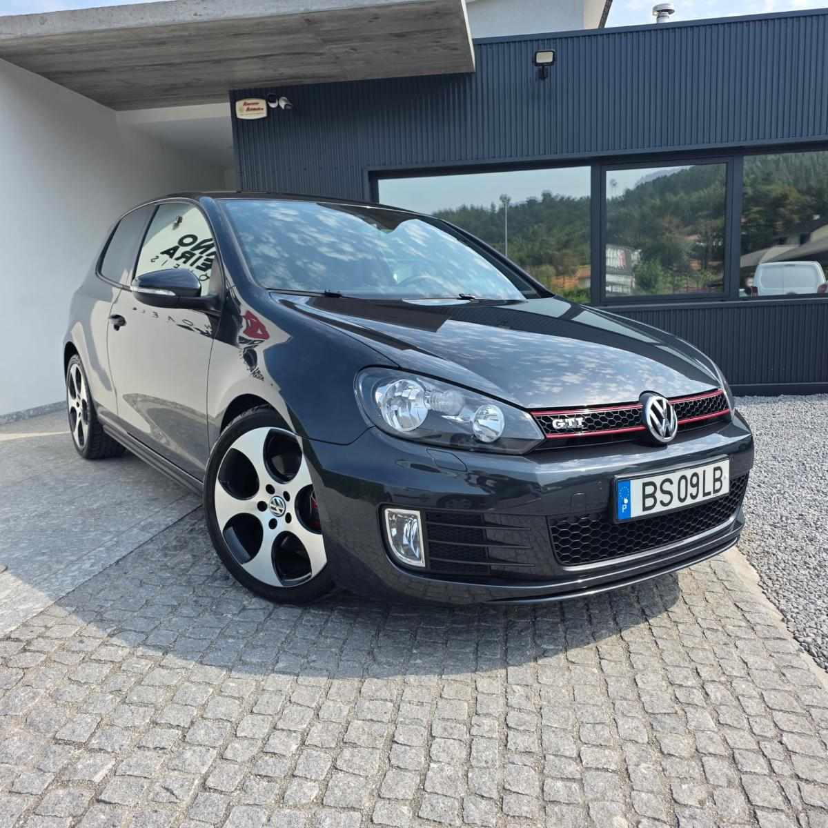 volkswagen-golf-2010-gasolina-1984cc