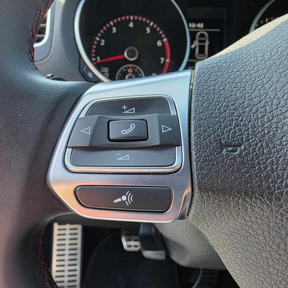 volkswagen-golf-2010-gasolina-1984cc