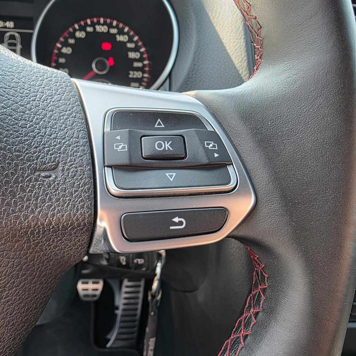 volkswagen-golf-2010-gasolina-1984cc